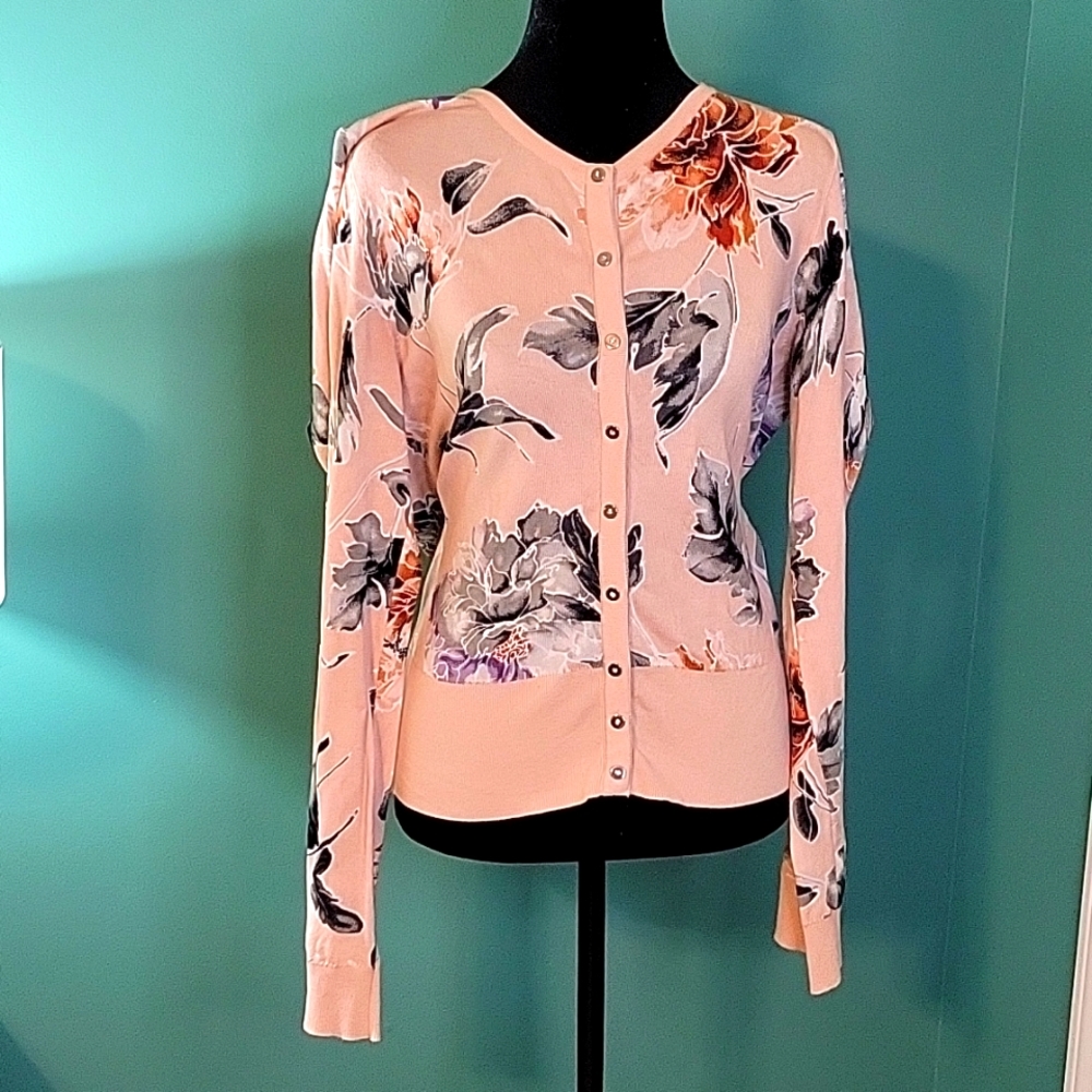 White House Black Market Pink Floral Snap Cardigan